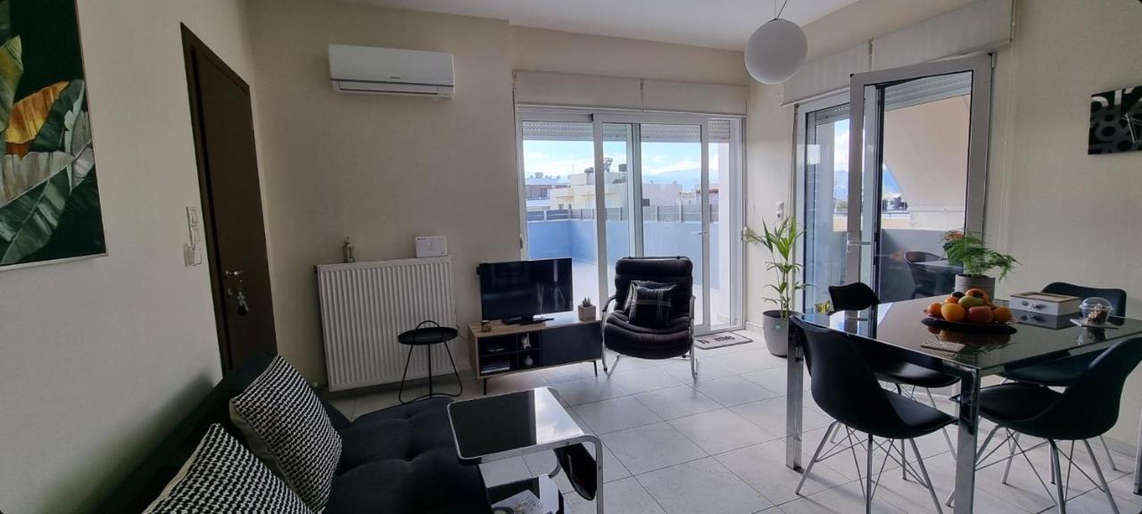 Bright & Modern Apt With View Iraklio Eksteriør bilde